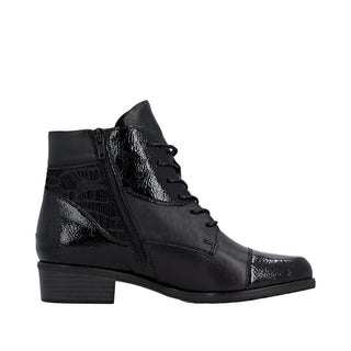 D6882-00