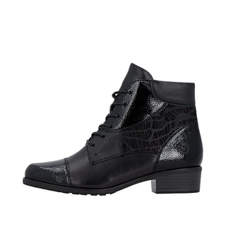 D6882-00