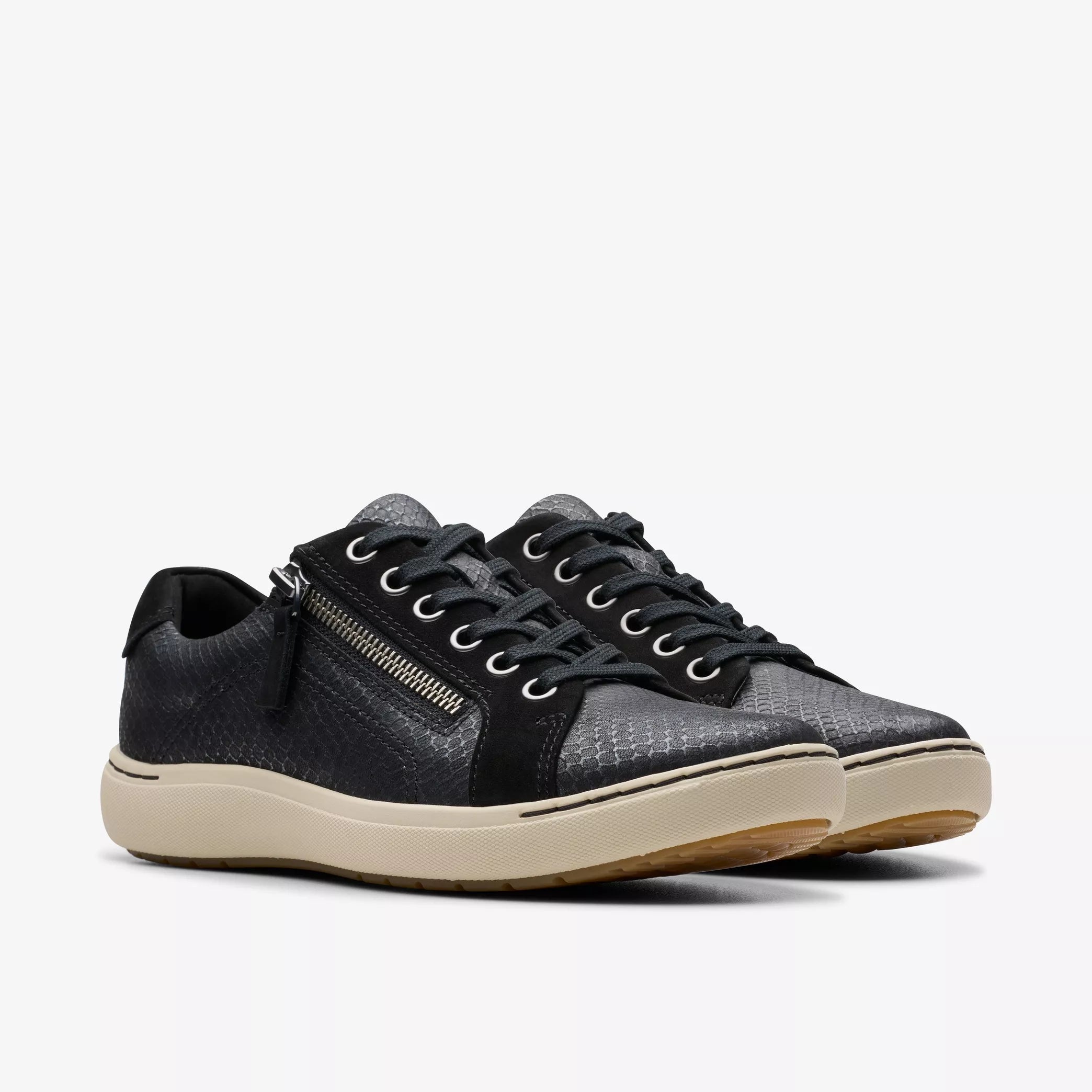 Baskets Clarks Femme Nalle Lace - Confort Amorti, Semelle Légère, Style Casual Pour Tous Les Jours