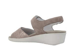 R9045 RAMONA
