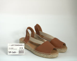 LOT.TONISAND.25 - 207
