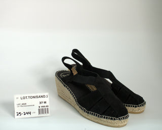 LOT.TONISAND.25 - 244