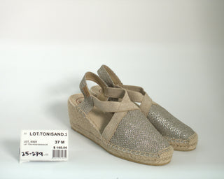 LOT.TONISAND.25 - 279
